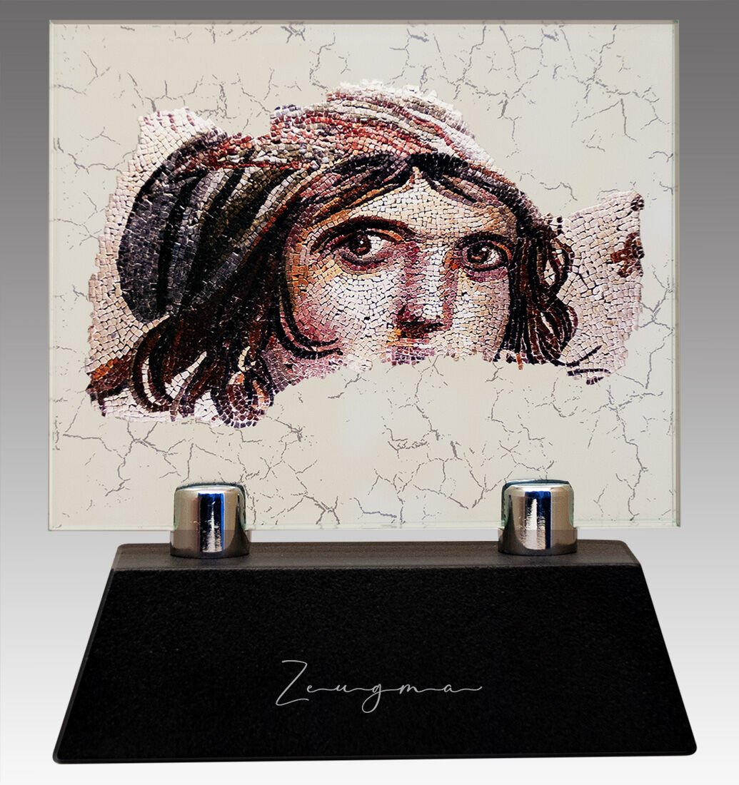 ZEUGMA (Çingene Kızı)