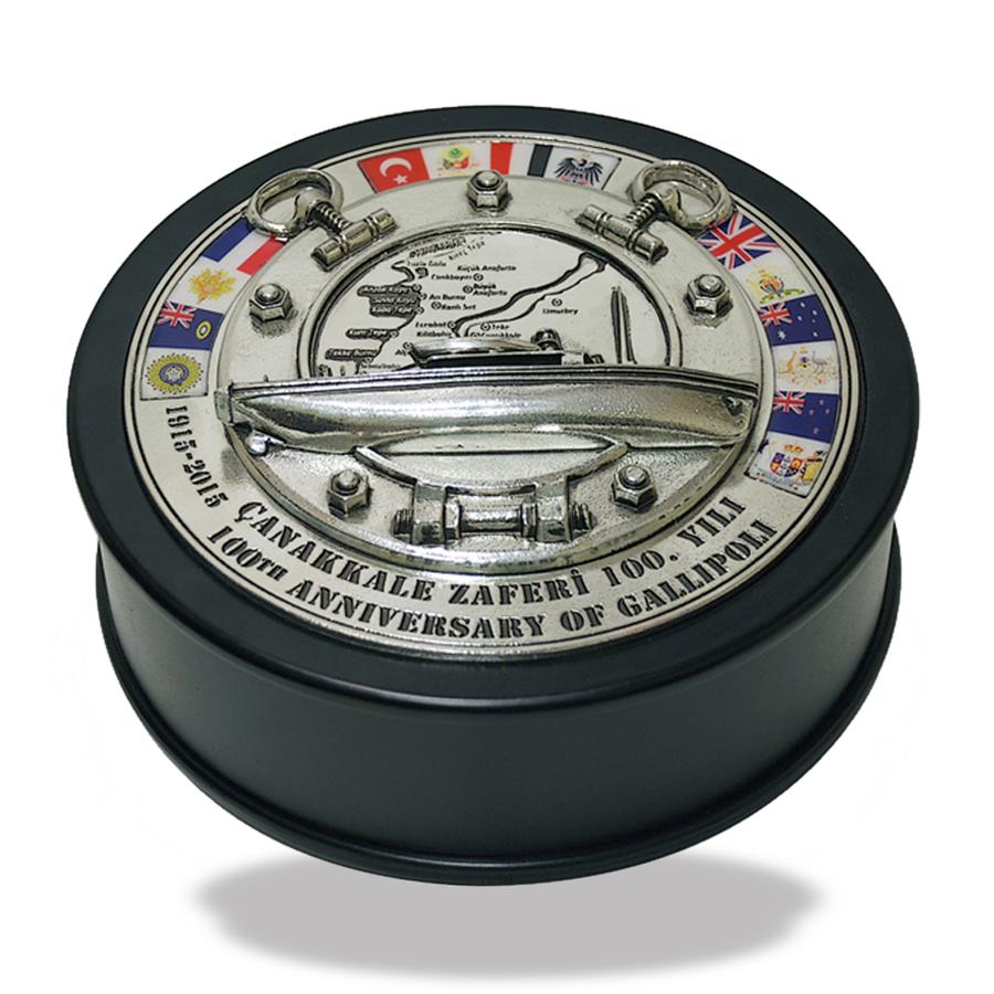 Nusrat - Bayraklı Kutu