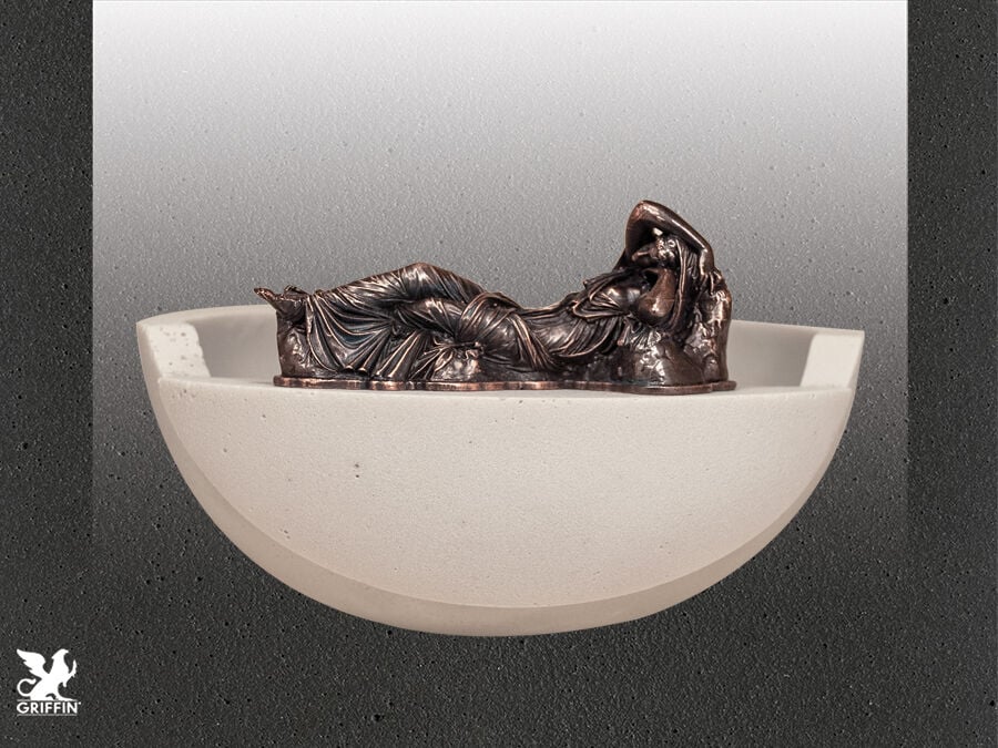 Uzanan Afrodit (Antık Taş Kap-Bronz)