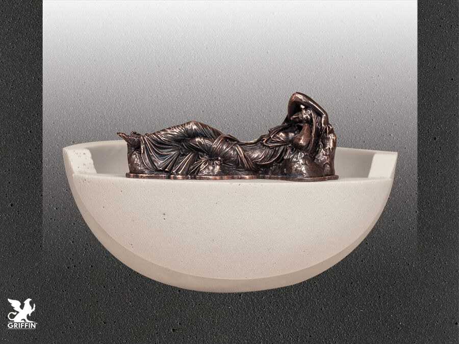 Uzanan Afrodit (Antık Taş Kap-Bronz)
