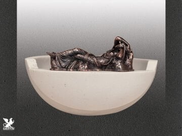 Uzanan Afrodit (Antık Taş Kap-Bronz)