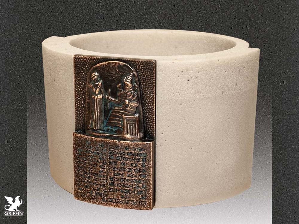 Hammurabi (Beyaz Kumtaşı+Bronz Kaplama)
