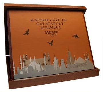 Galata Port (VIP Hoşgeldin Plaketi)